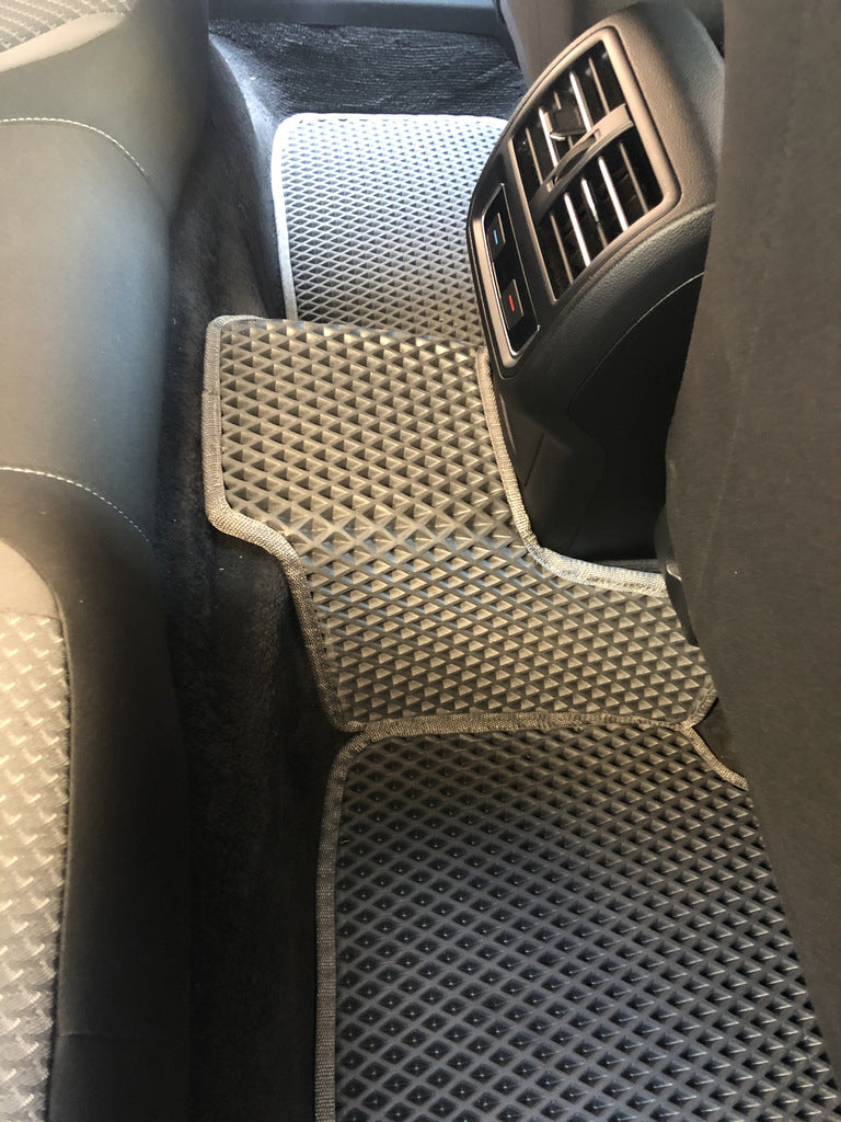 EVA Floor Mats (EU, Black) for Volkswagen Passat B8 2015-2023 - image 6