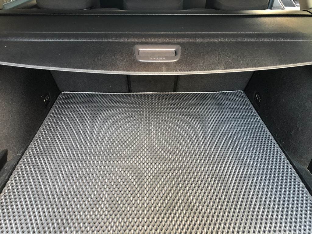 Trunk mat (EVA, black) SW for Volkswagen Passat B8 2015-2023 - Reelken Auto