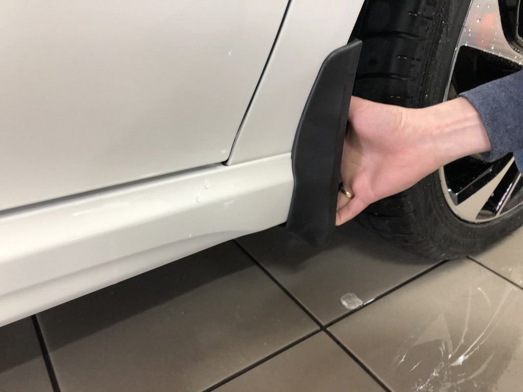 Original Mud Flaps Premium 2018-2020 (USA, SE/XSE) (Set of 4) for Toyota Camry 2018-2023 - image 1