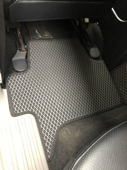 EVA mats (black) for Mitsubishi Pajero Sport 2008-2015 - Reelken Auto