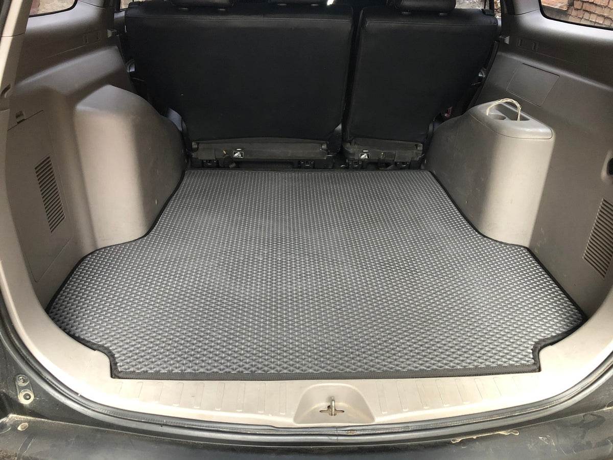 Trunk mat (EVA, black) for Mitsubishi Pajero Sport 2008-2015 - Reelken Auto