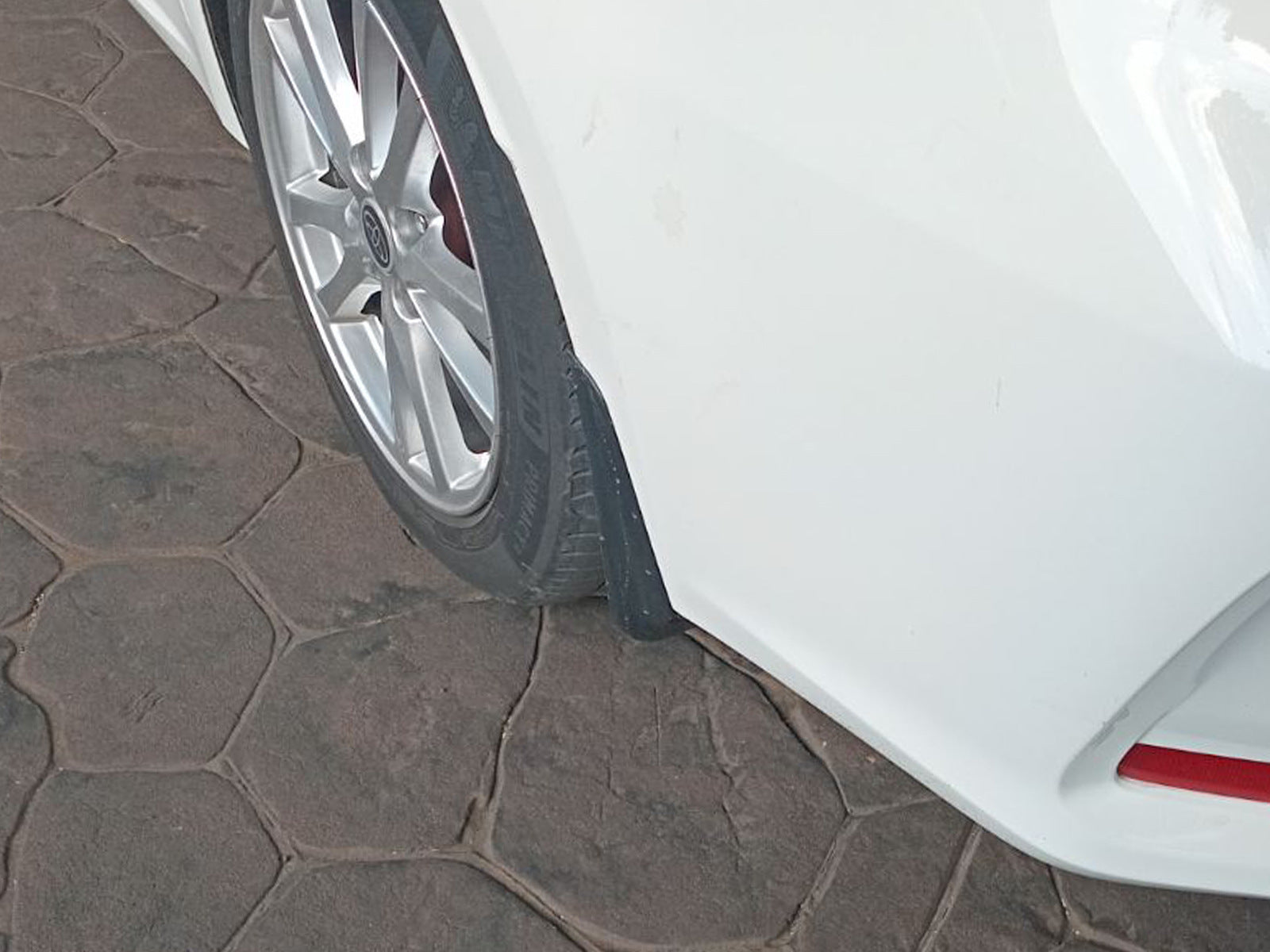 Premium Mud Flaps (EU, 4 pcs) for Toyota Corolla 2019- - image 5