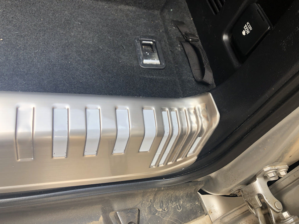 Rear inner door sill cover (for 7-seater) for Toyota Land Cruiser Prado 150 2009-2023 - image 5