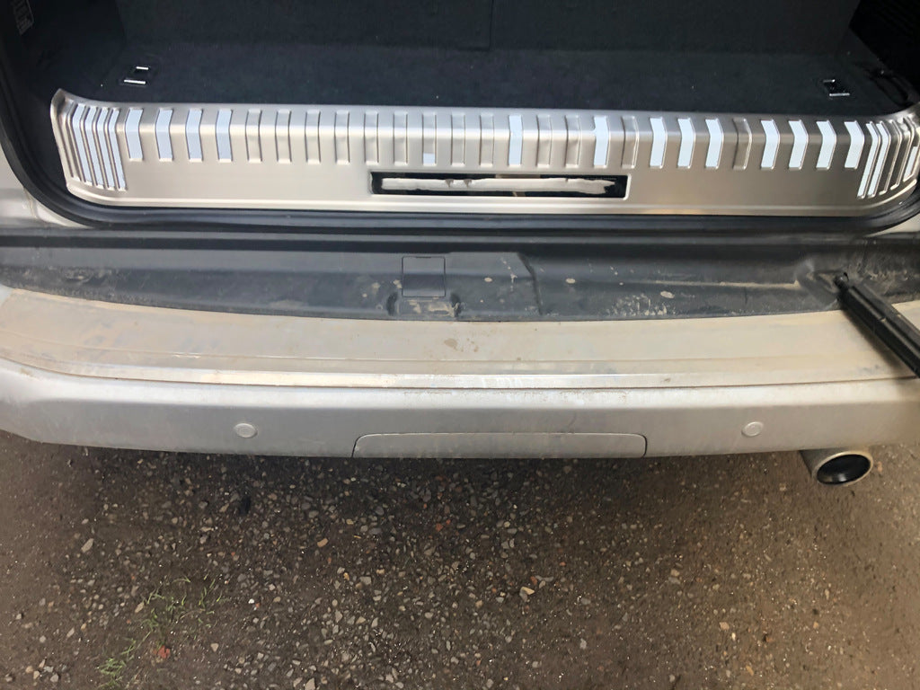 Rear inner door sill cover (for 7-seater) for Toyota Land Cruiser Prado 150 2009-2023 - image 6