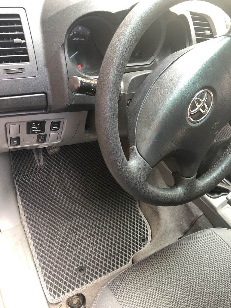EVA mats (black) for Toyota Hilux 2006-2015 - Reelken Auto