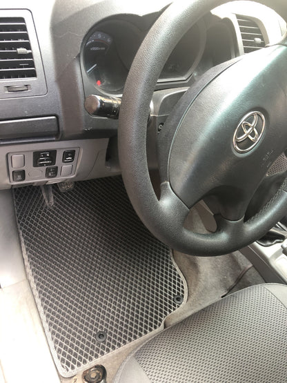 EVA Floor Mats V1 (black) for Toyota Hilux 2006-2015 - image 4