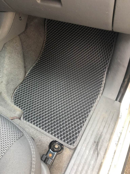 EVA mats (black) for Toyota Hilux 2006-2015 - Reelken Auto