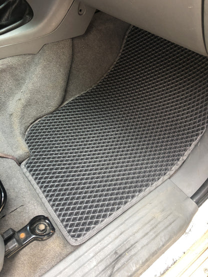 EVA Floor Mats V1 (black) for Toyota Hilux 2006-2015 - image 7