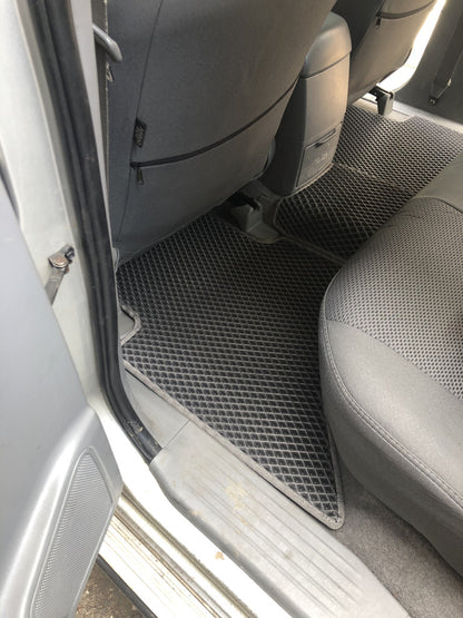 EVA Floor Mats V1 (black) for Toyota Hilux 2006-2015 - image 10