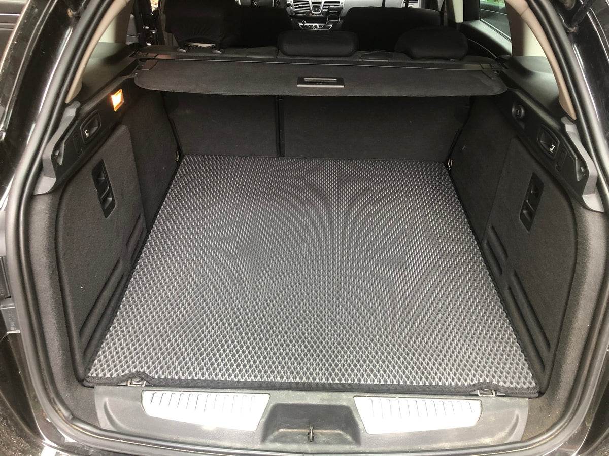 Trunk mat (EVA, black) SW for Renault Laguna 2007-2015 - Reelken Auto