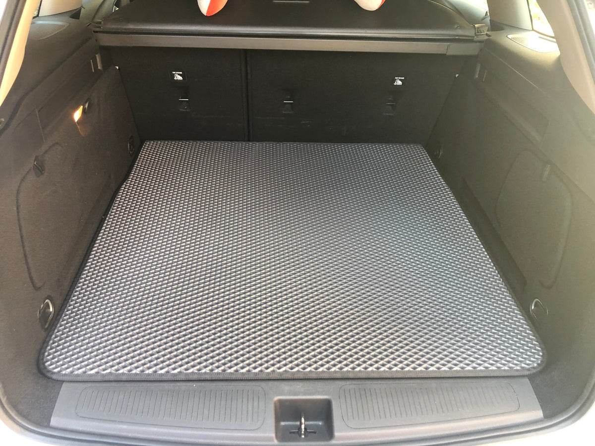EVA trunk mat (SW, black) for Opel Astra K 2016-2021 - Reelken Auto