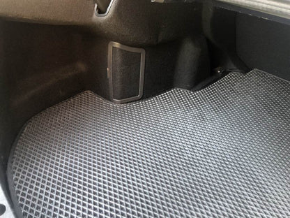 Trunk mat (EVA, black) Sedan for Mercedes E-class W211 2002-2009 - Reelken Auto
