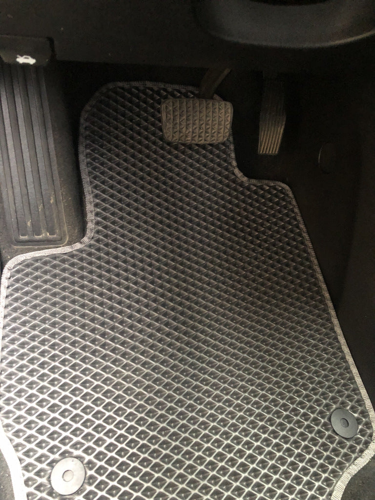 EVA Floor Mats (black) for Chevrolet Equinox 2018-2025 - image 4