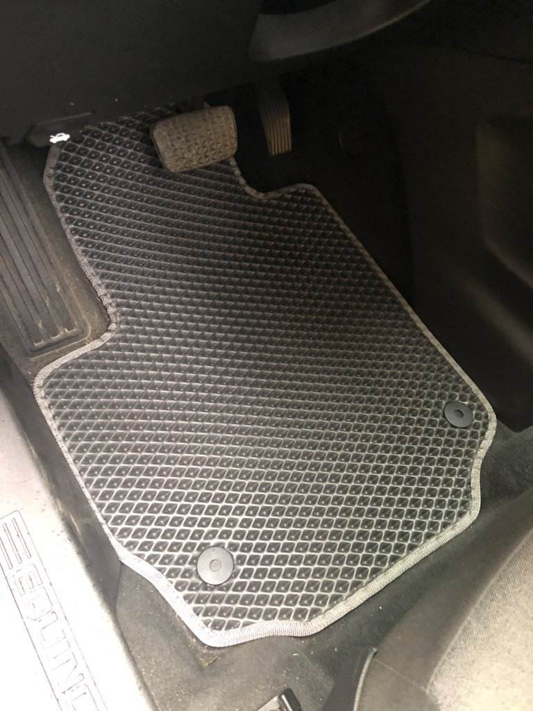 EVA mats (black) for Chevrolet Equinox 2018-2025 - Reelken Auto