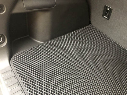 Trunk mat (EVA, black) for Chevrolet Equinox 2018-2025 - Reelken Auto