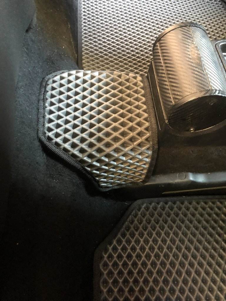 EVA mats (black) for Volkswagen Golf 4 - Reelken Auto