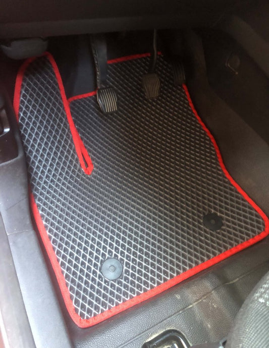 EVA Floor Mats (Manual Transmission, Black) for Ford Connect 2014-2021 - image 1