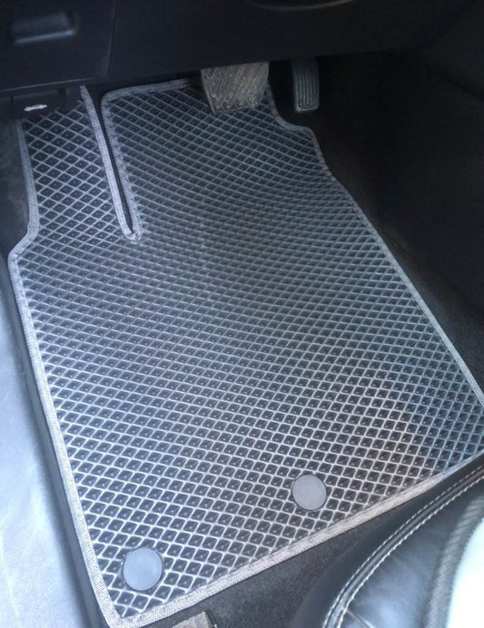 Floor mats (EVA, black) for Nissan Qashqai 2007-2010 - Reelken Auto
