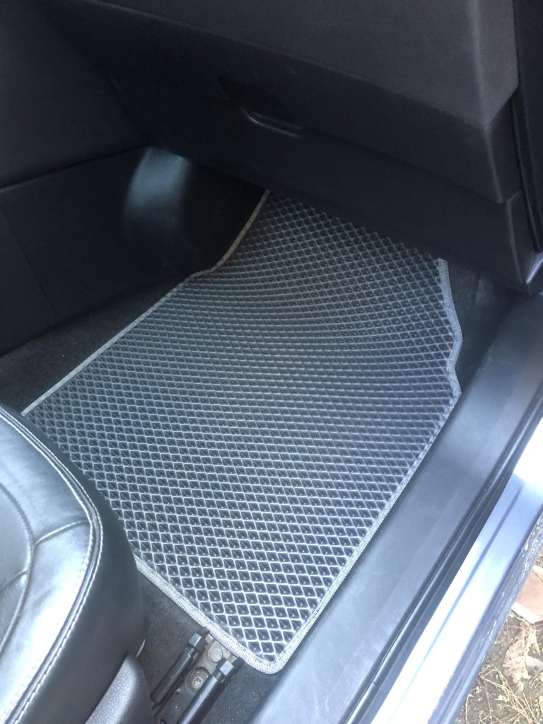 EVA Floor Mats, Black for Nissan Qashqai 2010-2014 - image 4