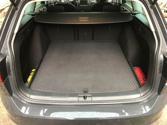 Trunk mat (SW, EVA, black) for Volkswagen Golf 6 - Reelken Auto