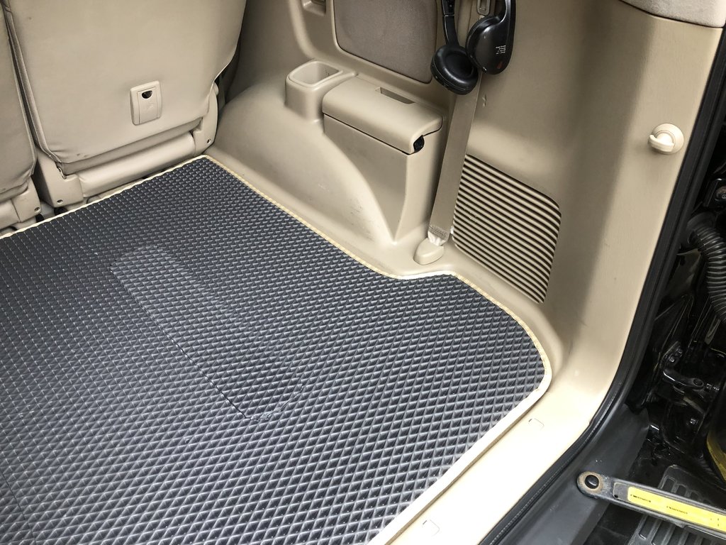 Trunk Mat Black (EVA, 5 or 7 seats) for Toyota Land Cruiser Prado 120 2002-2009 - image 3