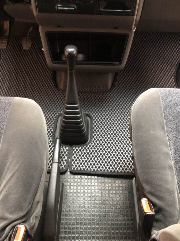 EVA mats (black) for Volkswagen T4 Transporter - Reelken Auto