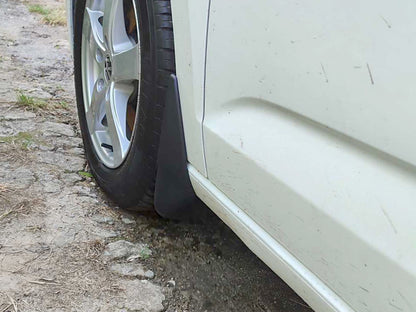 Premium Mud Flaps (4 pcs) for Volkswagen Touran 2015- - image 1