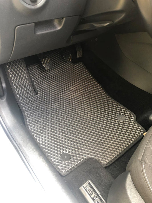 EVA Floor Mats (black) for Skoda Octavia III A7 2013-2019 - image 1