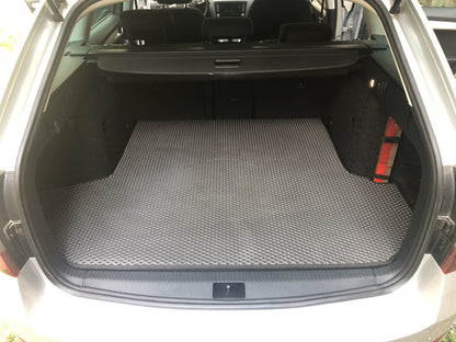 Trunk Mat SW V-4 (EVA, Black) for Skoda Octavia III A7 2013-2019 - image 1