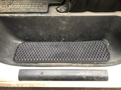 Door sills (3 pieces, EVA, black) for Opel Vivaro 2001-2015 - Reelken Auto