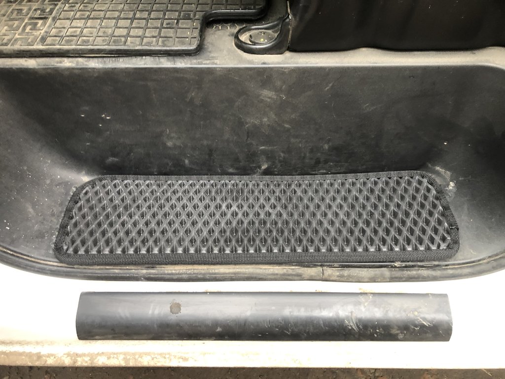 EVA Door Sill Mats (3 pcs, black) for Renault Trafic 2001–2015 - image 5