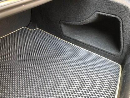 Sedan boot mat (EVA, black) for Audi A4 B8 2007-2015 - Reelken Auto