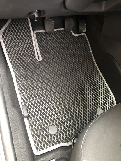 EVA Floor Mats (black) for Dacia Sandero 2013-2020 - image 2