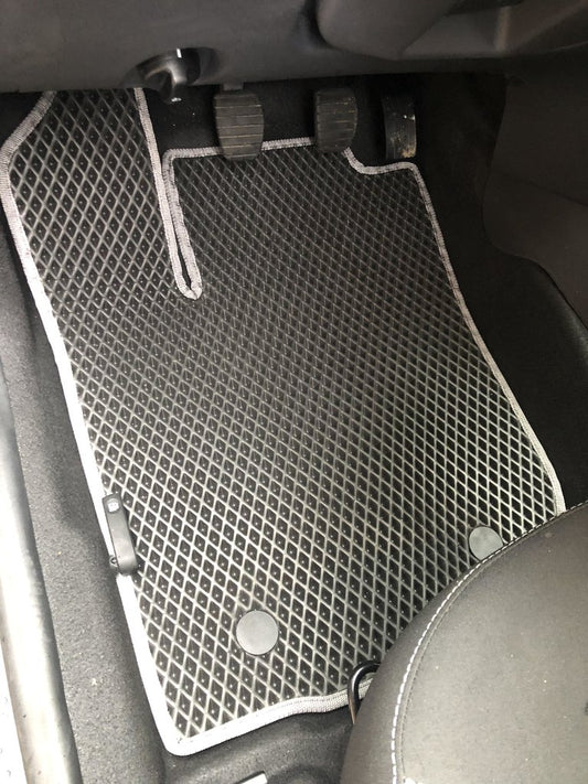 EVA Floor Mats (black) for Dacia Sandero 2013-2020 - image 2