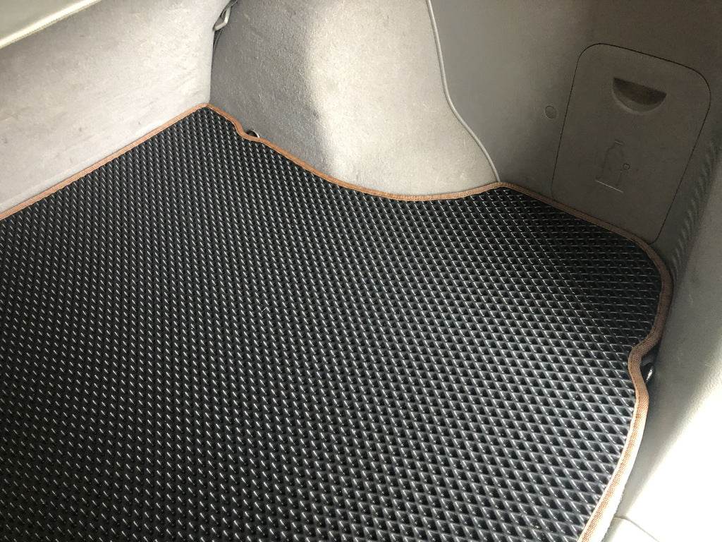 EVA trunk mat (black) for Kia Sorento I BL 2002-2009 - Reelken Auto