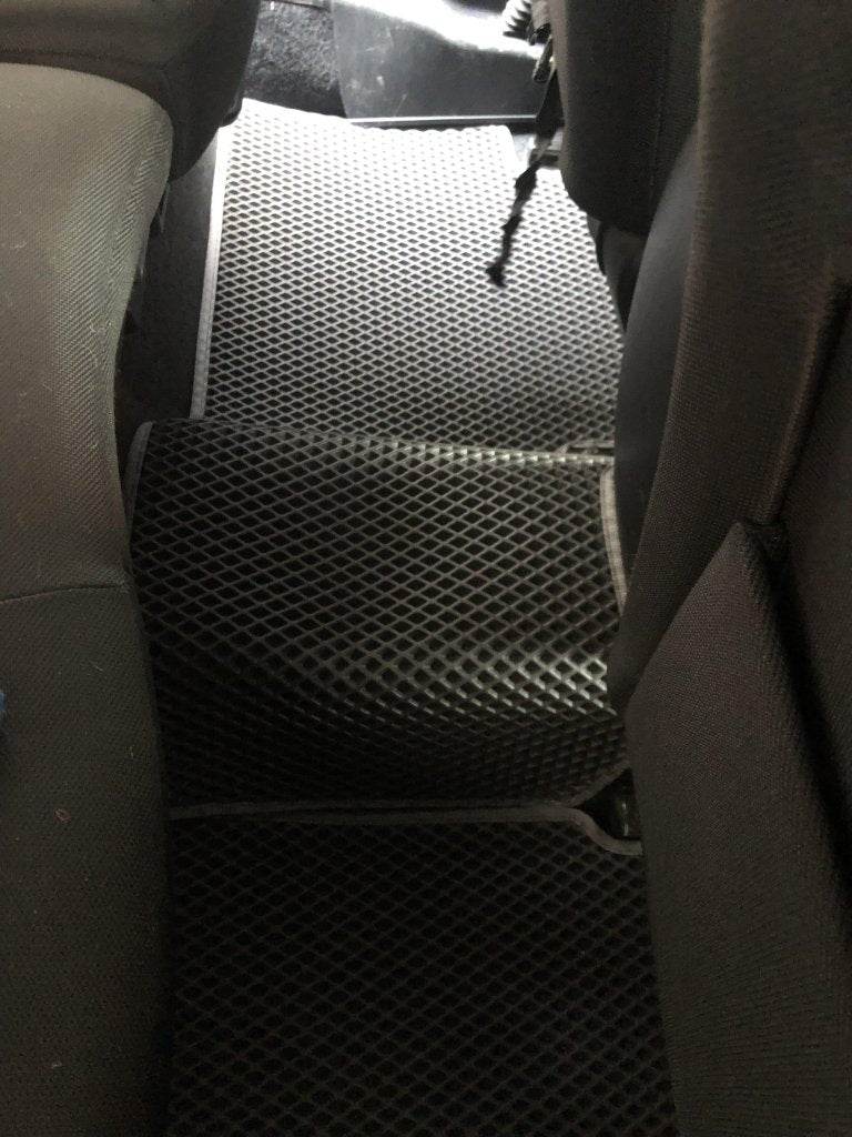 Mats for +2 (3 rows, EVA, black) for Nissan Qashqai 2007-2010 - Reelken Auto