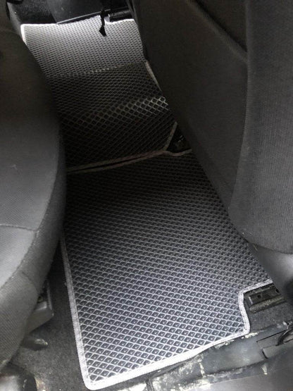 Mats for +2 (3 rows, EVA, black) for Nissan Qashqai 2007-2010 - Reelken Auto