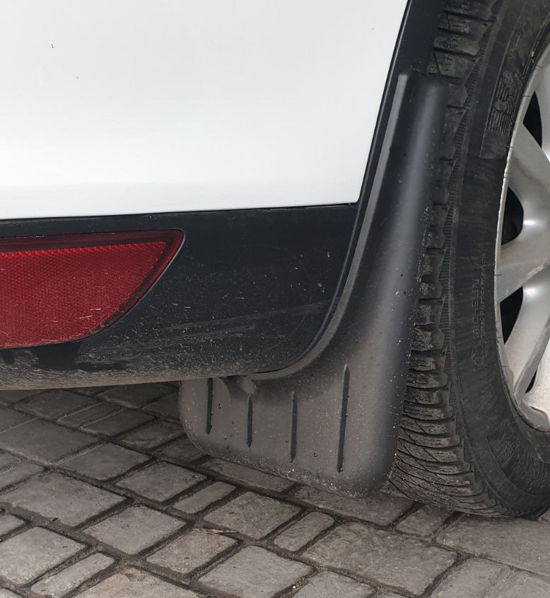 Premium Mud Flaps (4 pcs) for Porsche Cayenne 2010-2017 - image 4