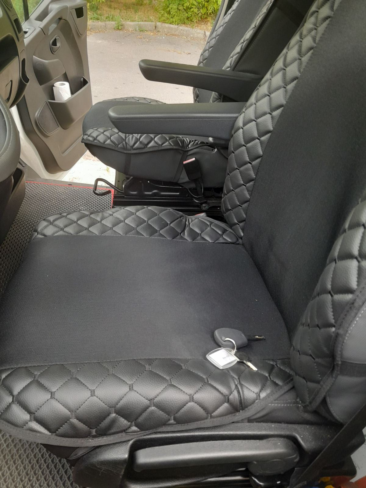 Car Seat Cover ECO and Fabric (1 pc, Black with Black Stitching + Fabric) - image 4