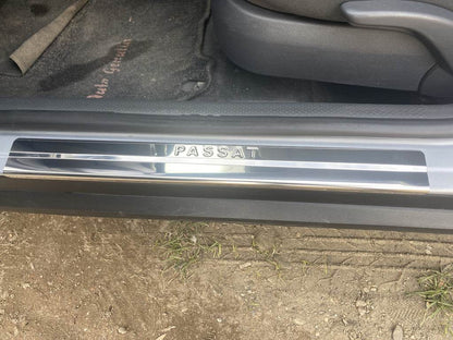 Door sills OmsaLine (4 pieces, stainless steel) for Volkswagen Passat B5 1997-2005 - Reelken Auto