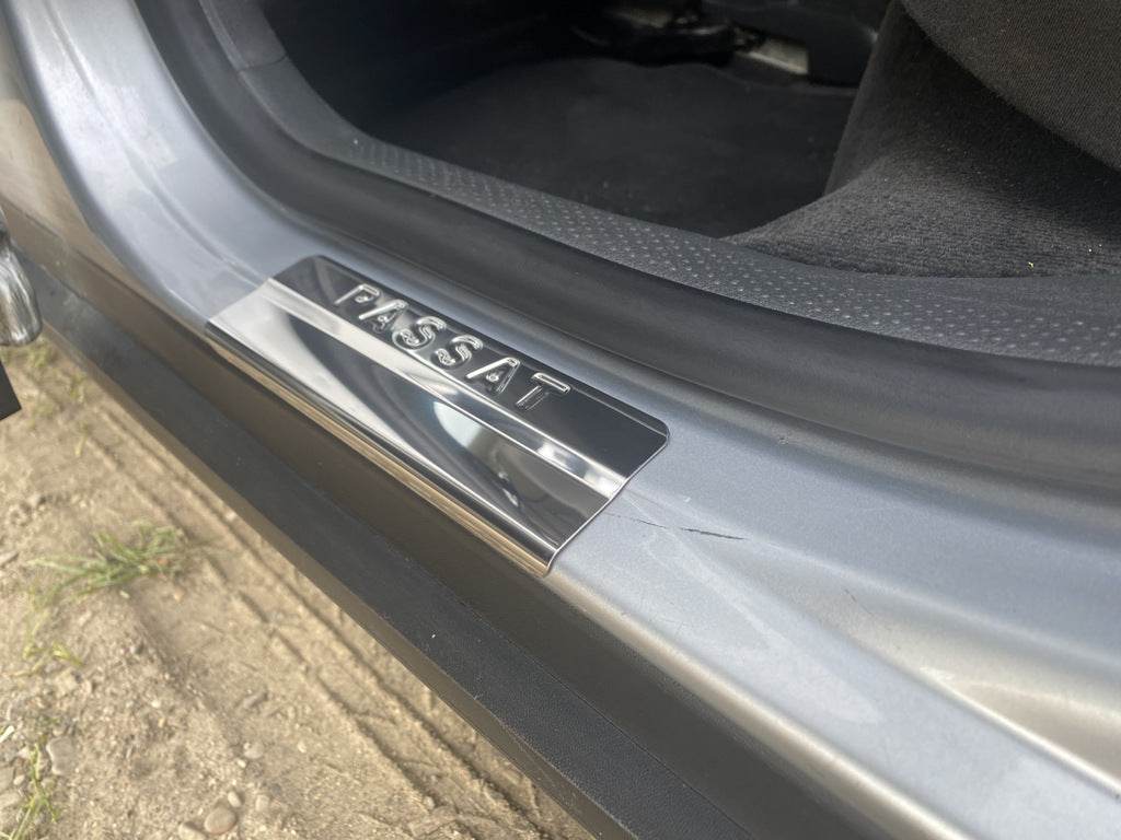 Door sills OmsaLine (4 pieces, stainless steel) for Volkswagen Passat B5 1997-2005 - Reelken Auto