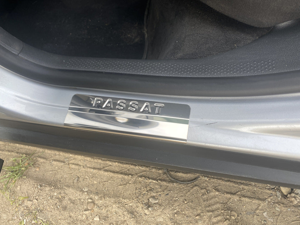 Door Sill Protectors OmsaLine (4 pcs, Stainless Steel) for Volkswagen Passat B5 1997-2005 - image 6