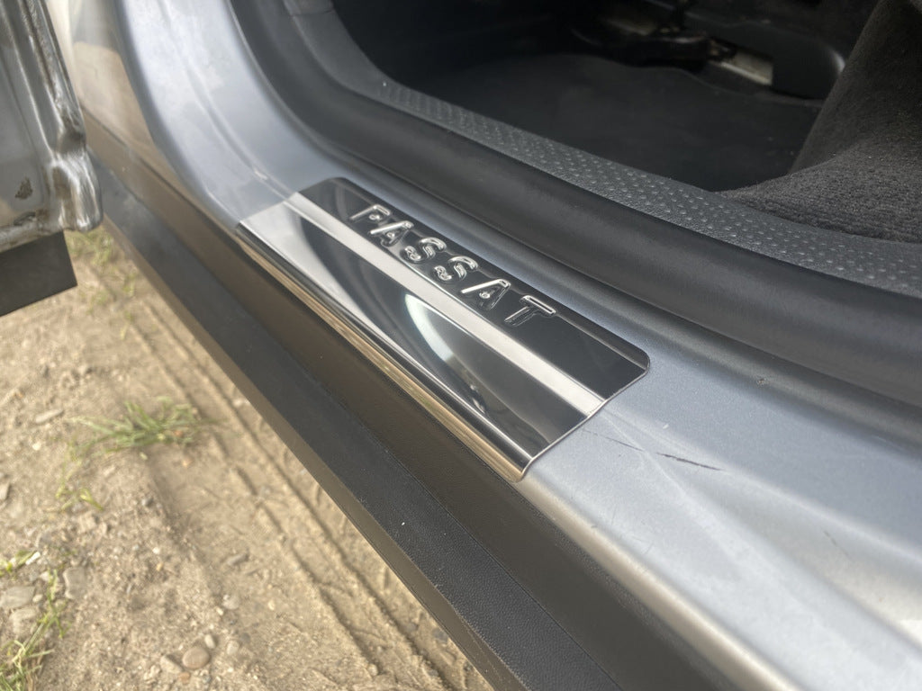 Door Sill Protectors OmsaLine (4 pcs, Stainless Steel) for Volkswagen Passat B5 1997-2005 - image 4