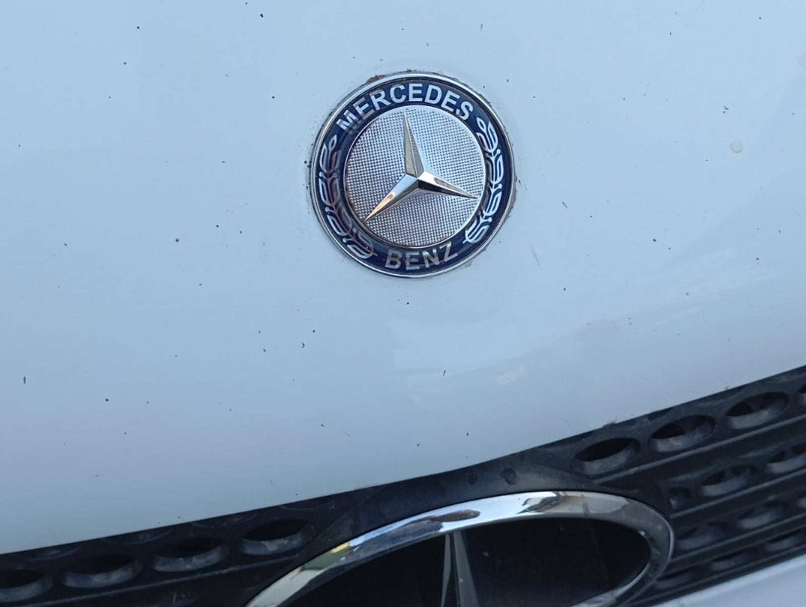 Mercedes Hood Emblem (Mount) for Mercedes Vito W639 2004-2014 - image 2