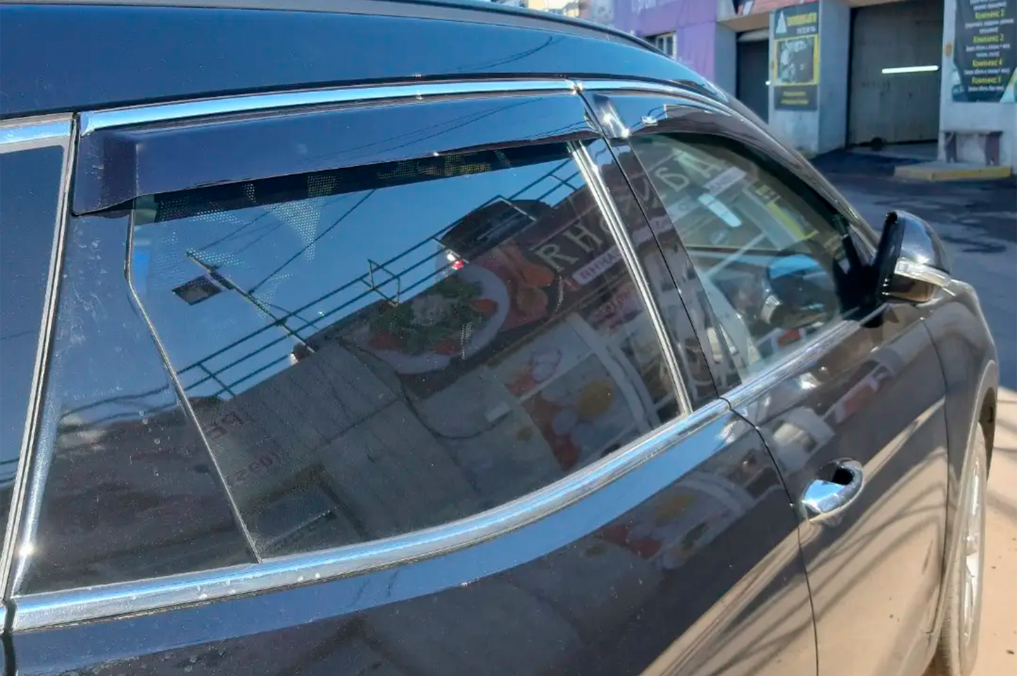 Window deflectors with chrome trim (4 pcs, HIC) for Hyundai Santa Fe 4 2018-2023 - image 2