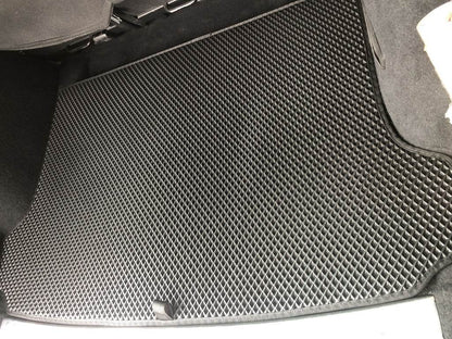 Trunk mat SW (EVA, black) for Peugeot 308 2007-2013 - Reelken Auto