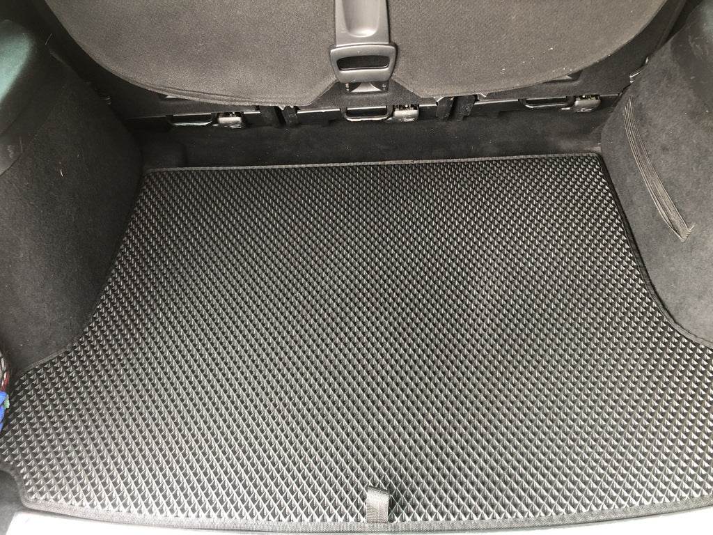 Trunk mat SW (EVA, black) for Peugeot 308 2007-2013 - Reelken Auto