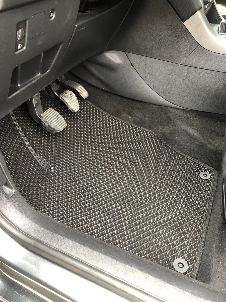 EVA Floor Mats (black) for Peugeot 308 2007-2013 - image 1