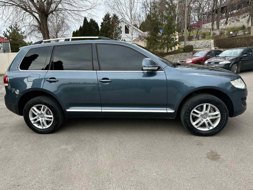 Chrome Roof Rails (Plastic Feet) for Volkswagen Touareg 2002-2010 - image 8