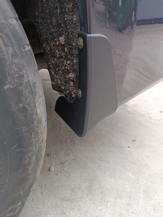 Premium Mud Flaps (4 pcs) for Nissan Altima 2012-2018 - image 2